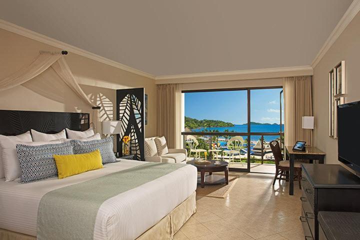 Dreams Playa Bonita All Inclusive Panama City Exterior photo