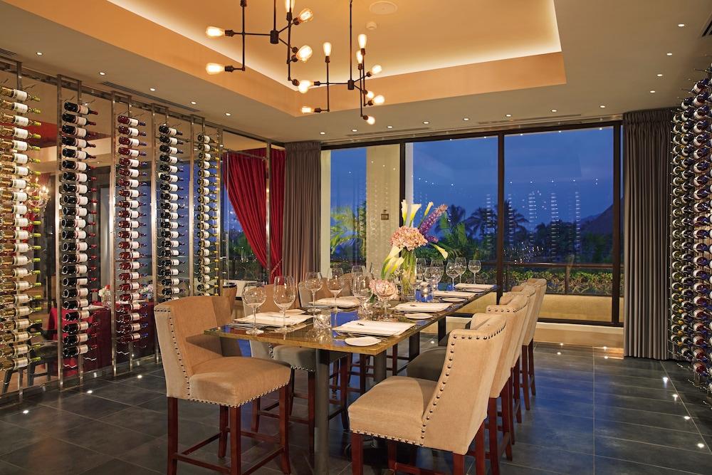 Dreams Playa Bonita All Inclusive Panama City Exterior photo The Wine Bar
