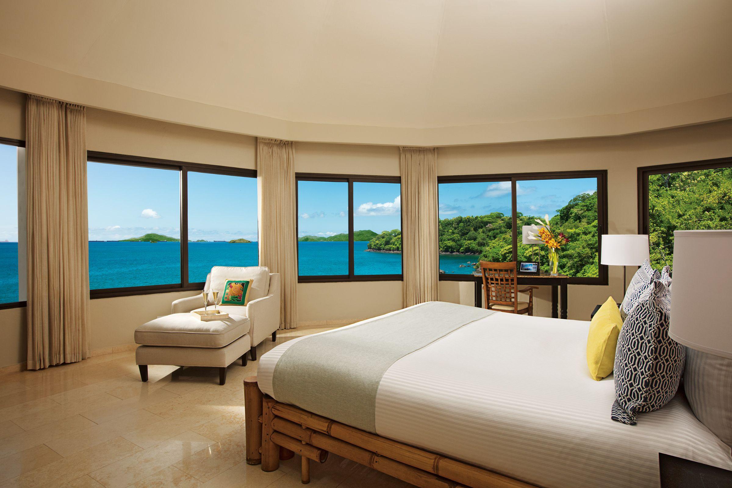 Dreams Playa Bonita All Inclusive Panama City Exterior photo A bedroom at the resort