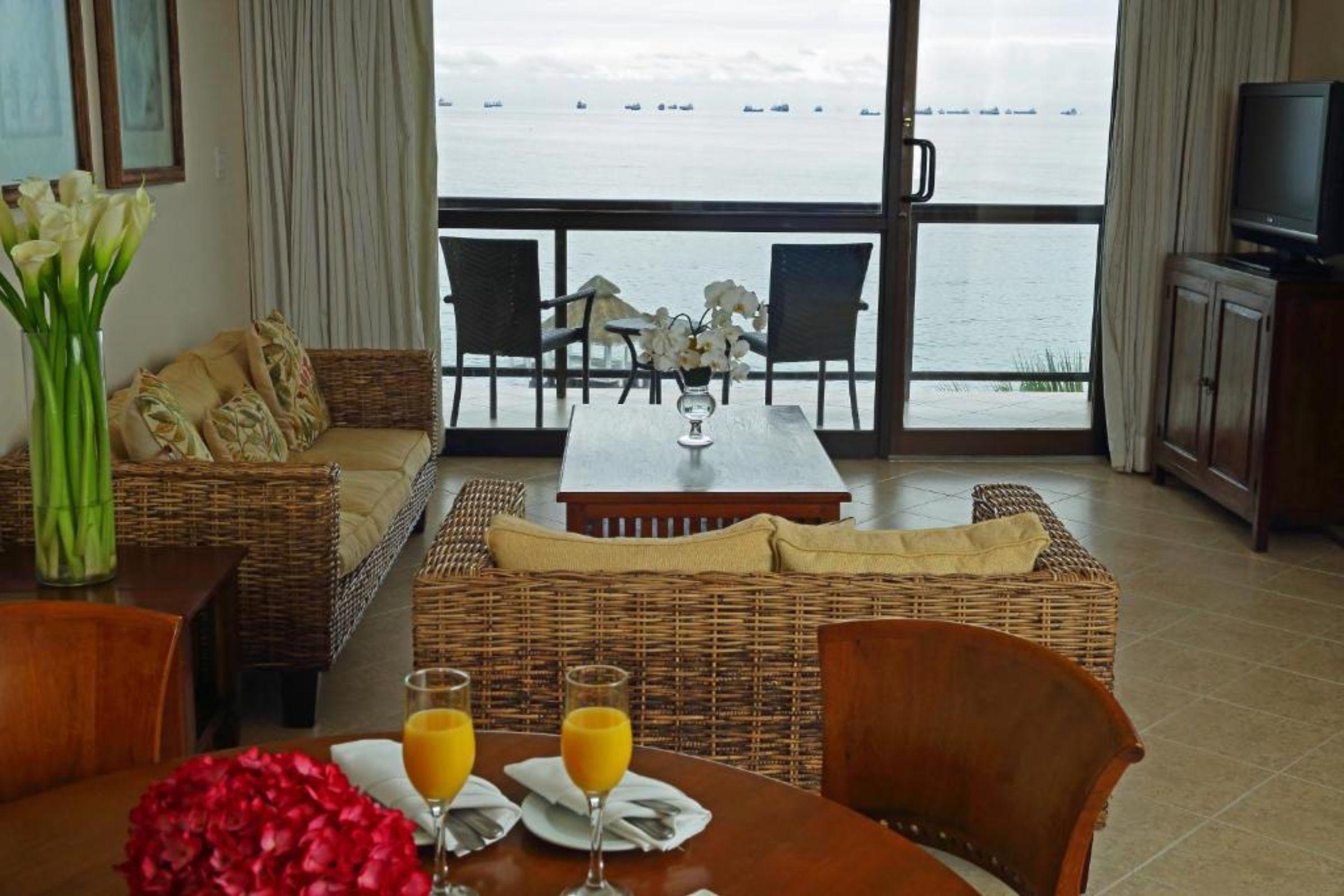 Dreams Playa Bonita All Inclusive Panama City Exterior photo A living room in a hotel