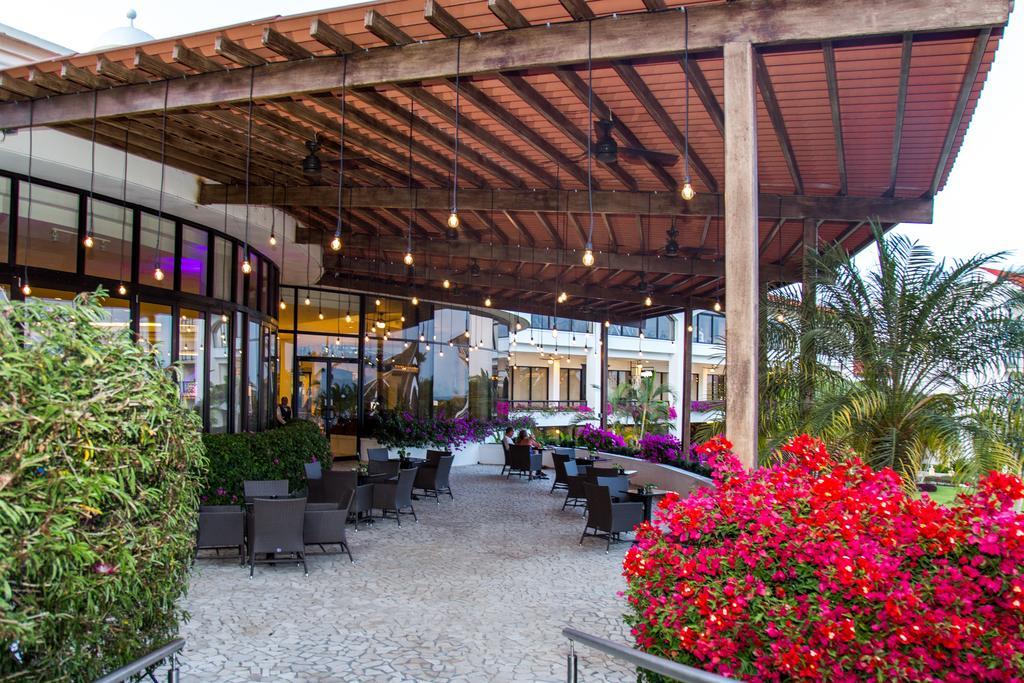 Dreams Playa Bonita All Inclusive Panama City Exterior photo The Pergola